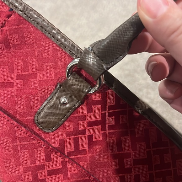 Tommy Hilfiger Red & Brown Tote Bag Purse - Picture 12 of 15